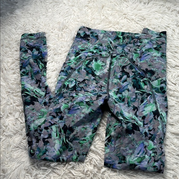 Lululemon Swift Speed High-Rise Tight 28" Rapid Flourish Multi - Picture 5 of 6